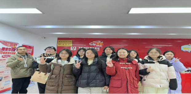青春探职场，走进宏图华阳教育